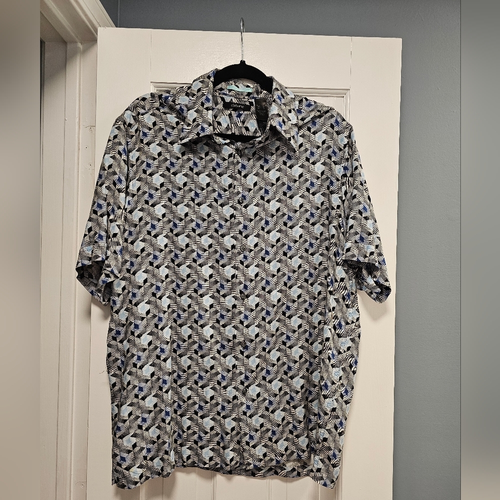 Men's Claiborne button-up patterned shirt.